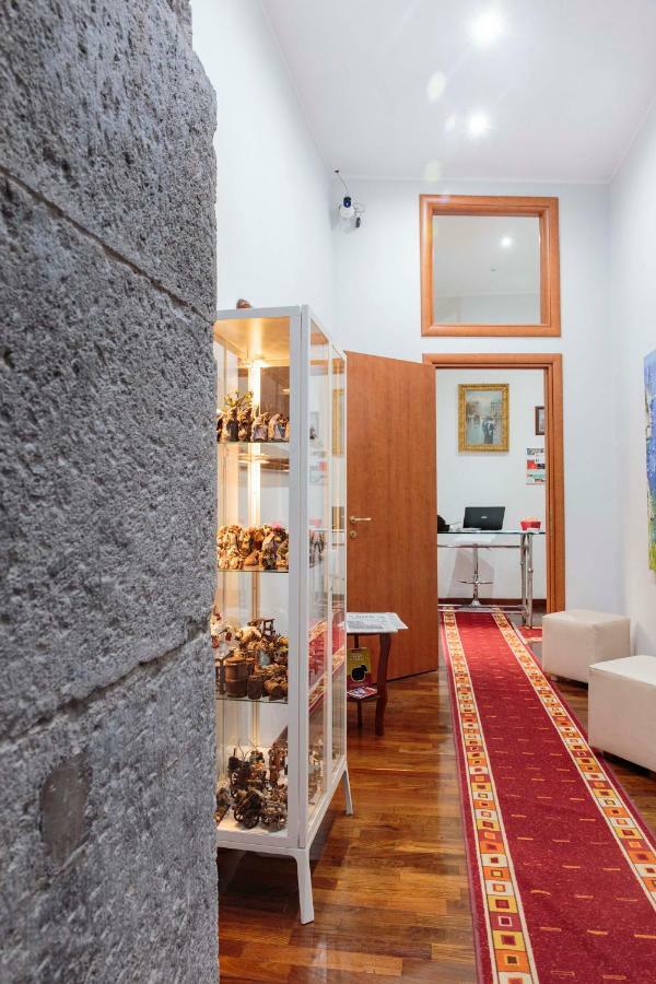 Palazzo Carafa Della Spina Apartment Napoli Bagian luar foto