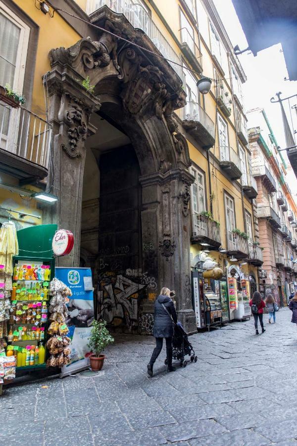 Palazzo Carafa Della Spina Apartment Napoli Bagian luar foto